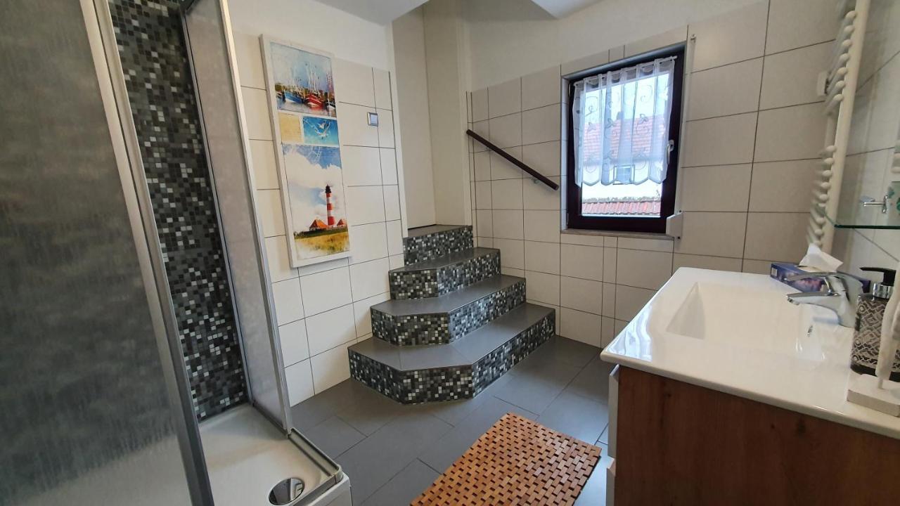 Gaestezimmer & Ferienwohnungen Thon Herbsleben Dış mekan fotoğraf